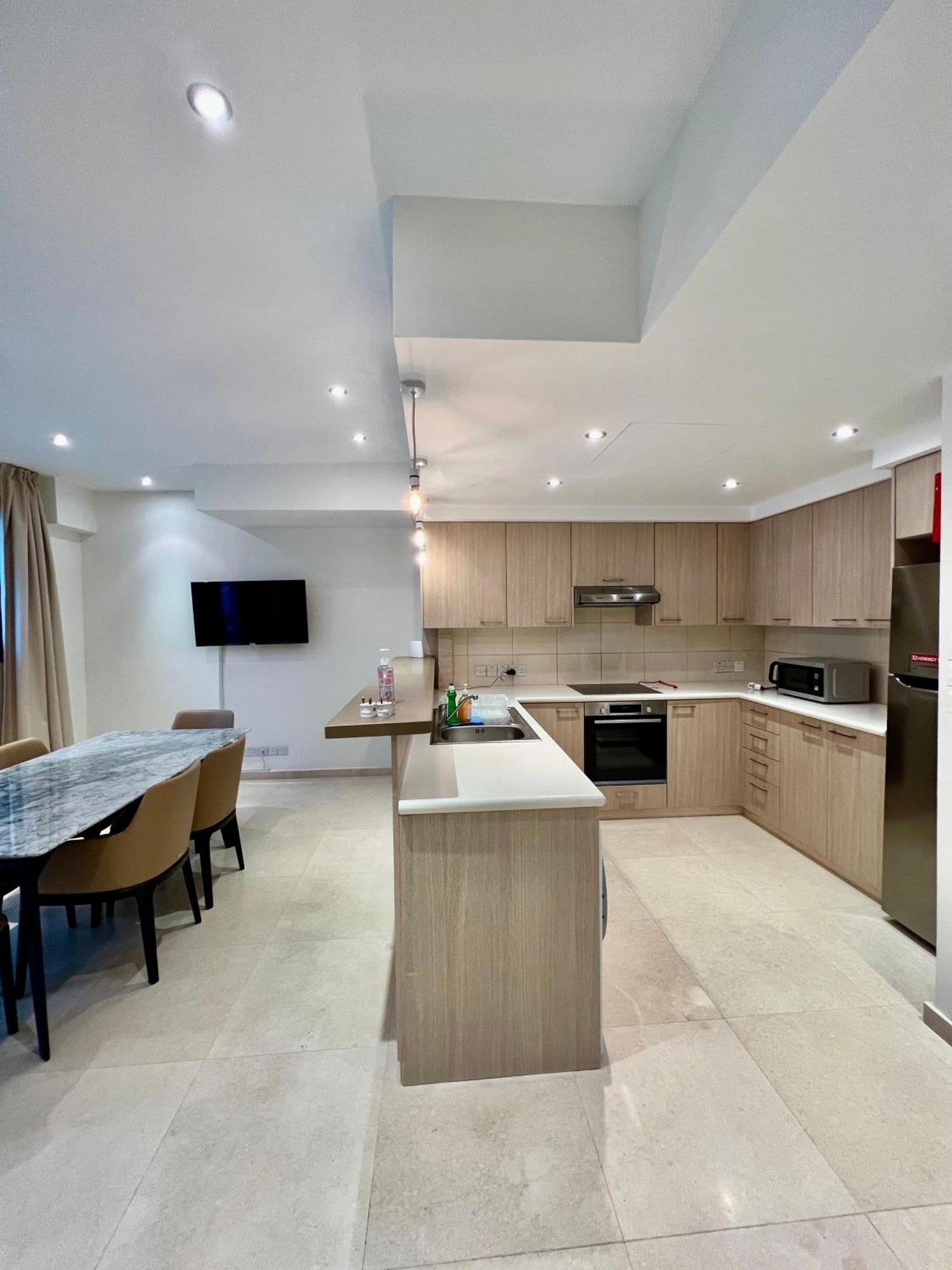Aphrodite Plaza Larnaca Room photo
