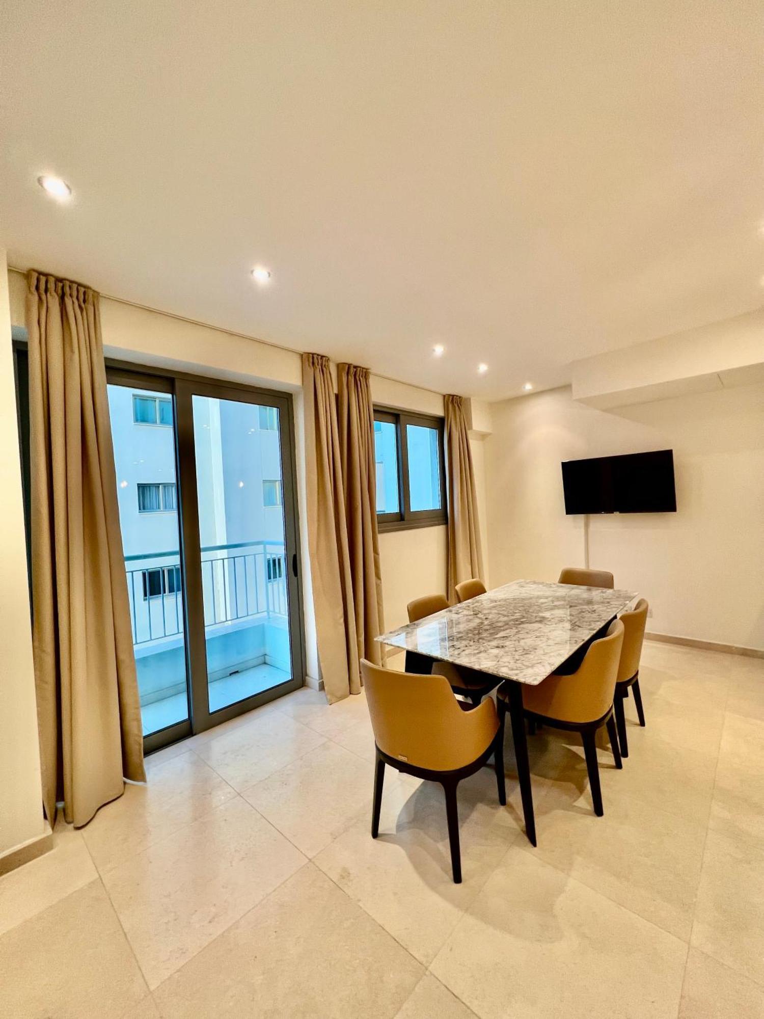Aphrodite Plaza Larnaca Room photo