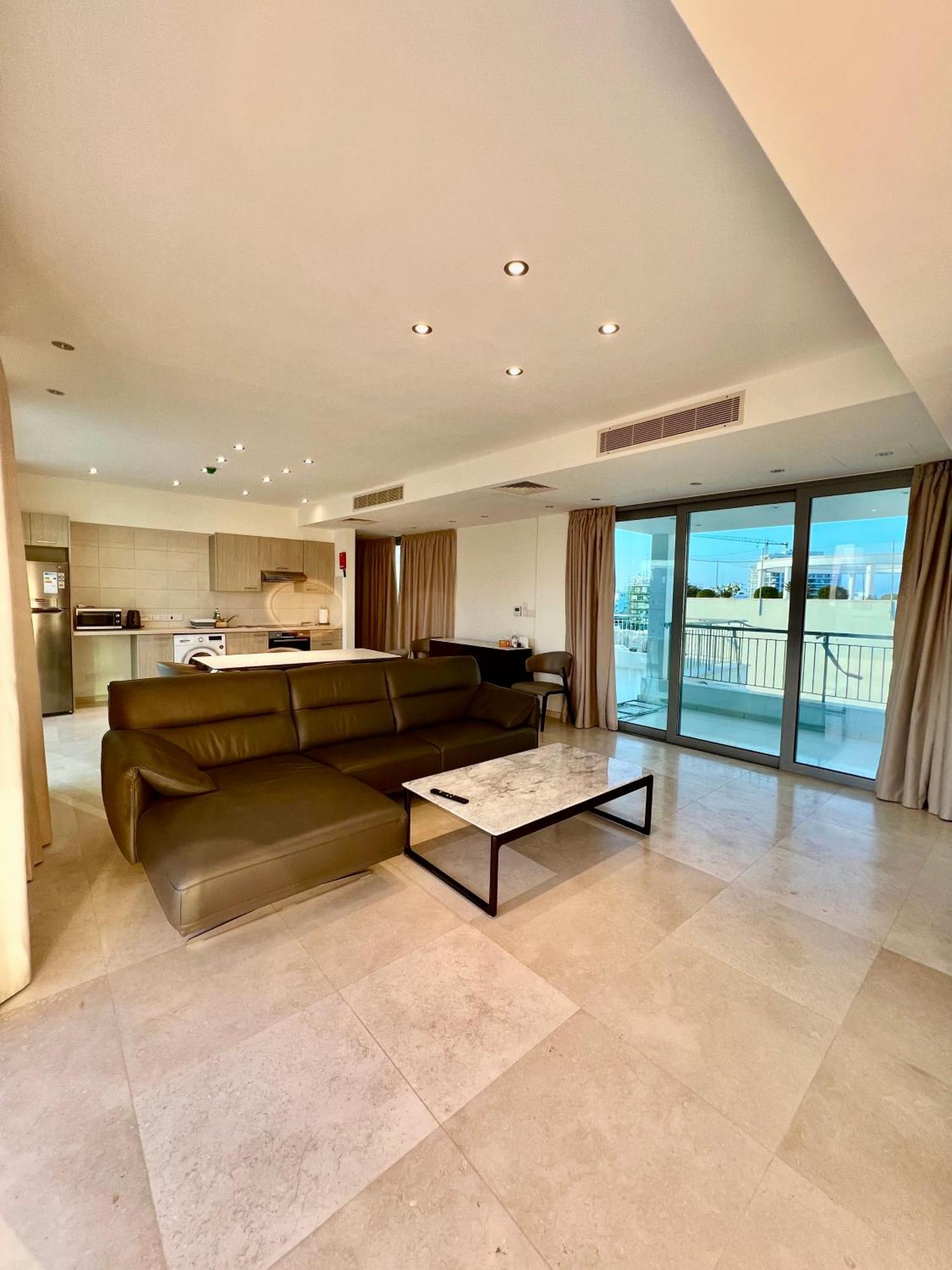 Aphrodite Plaza Larnaca Room photo