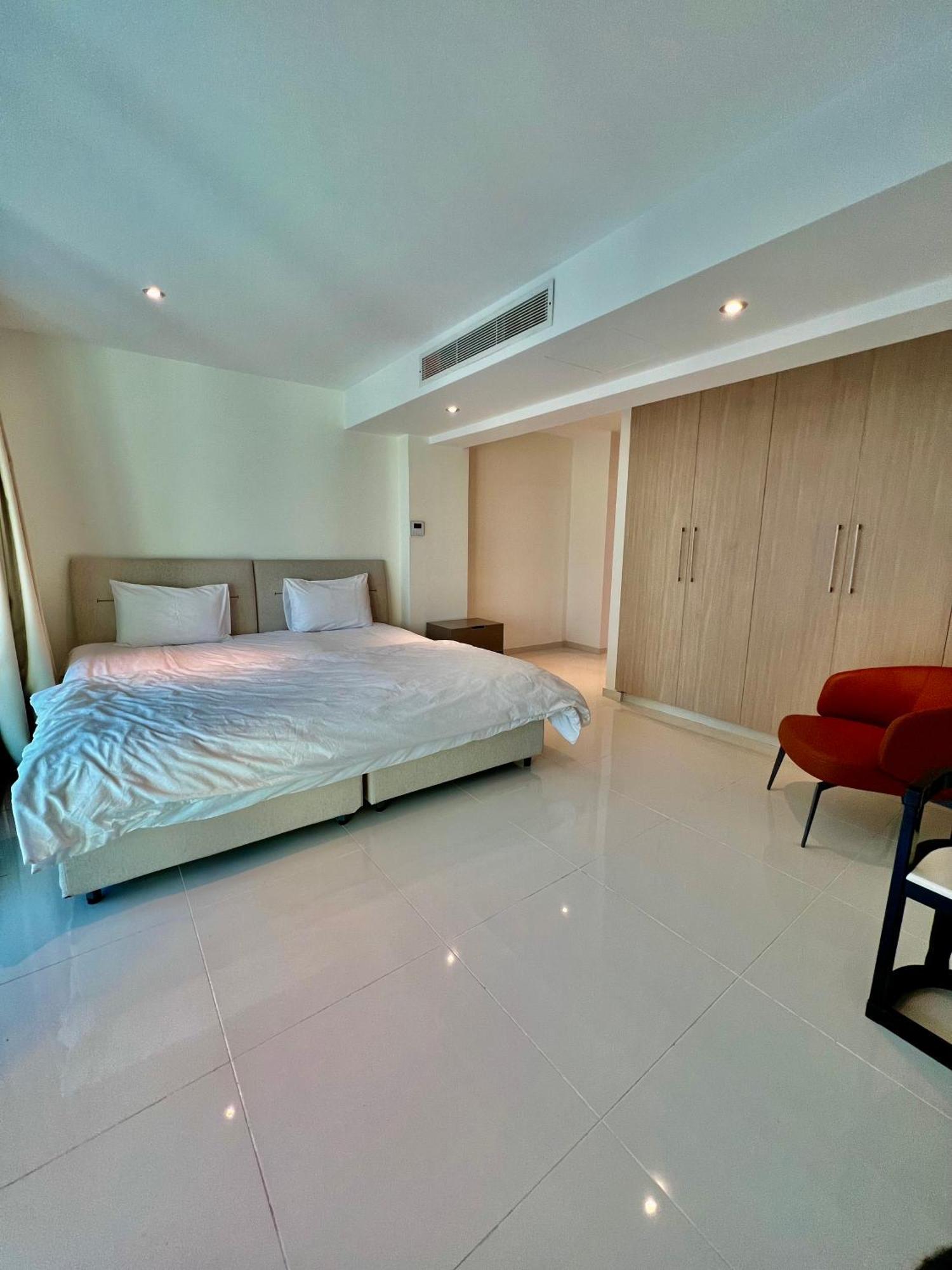 Aphrodite Plaza Larnaca Room photo