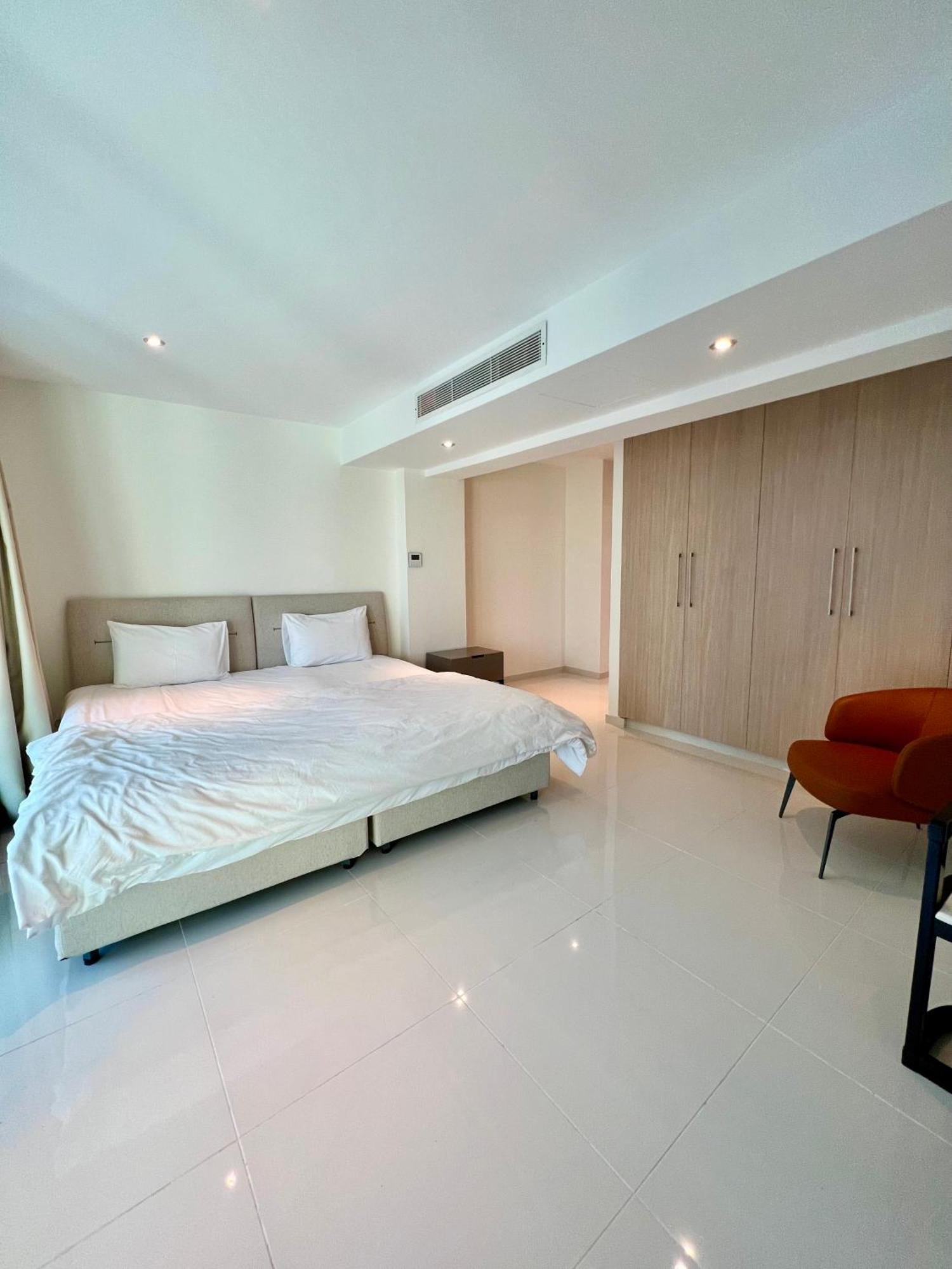 Aphrodite Plaza Larnaca Room photo