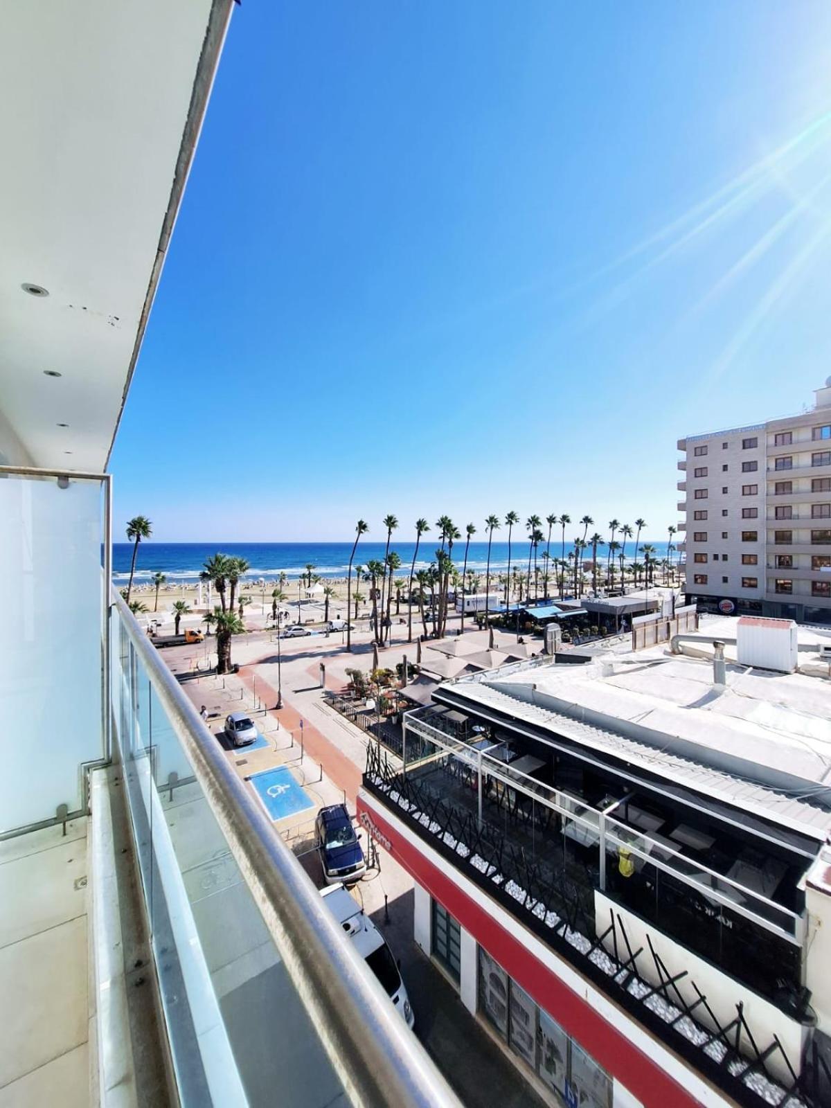 Aphrodite Plaza Larnaca Exterior photo